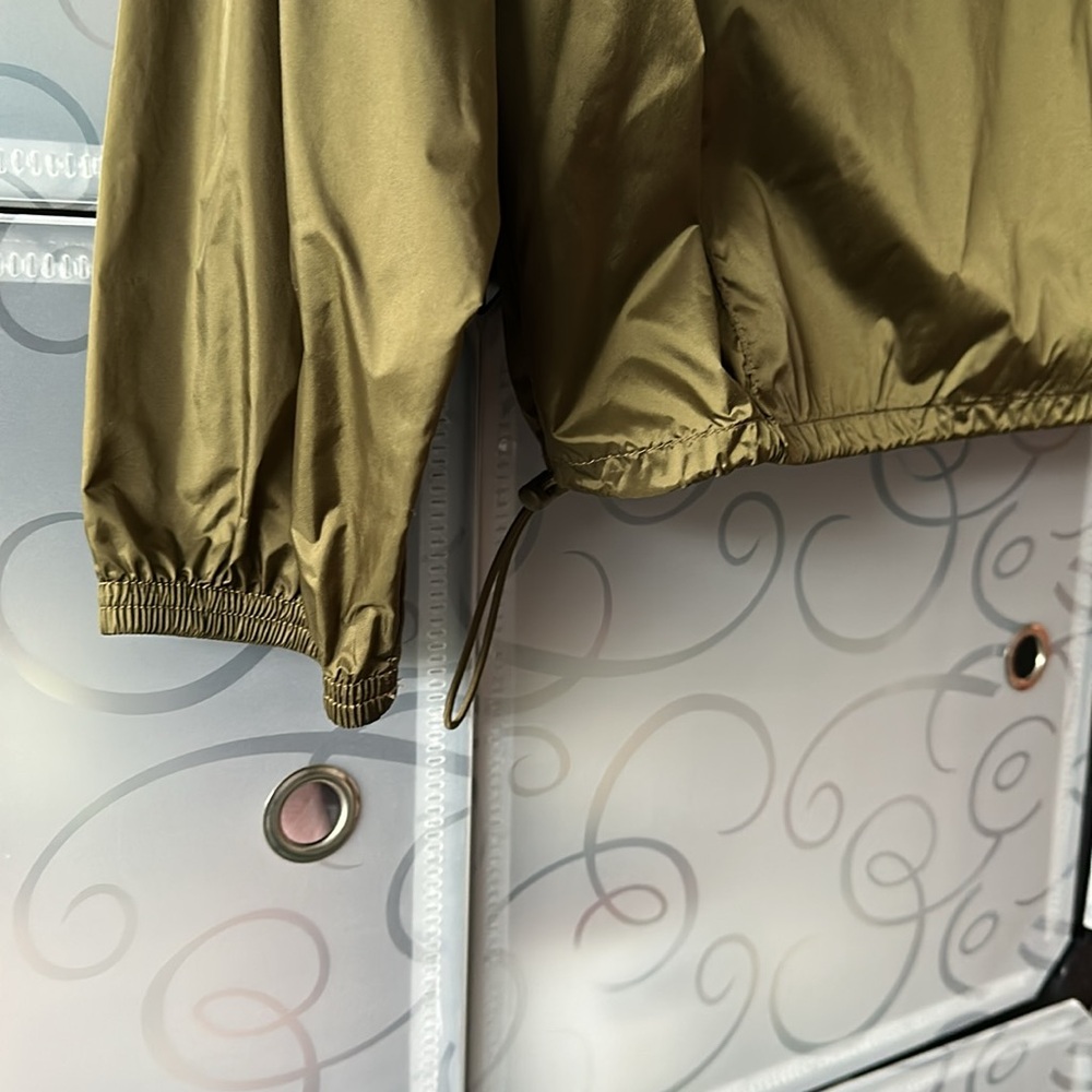 Aerie Offline Pullover Windbreaker - Picture 6 of 8
